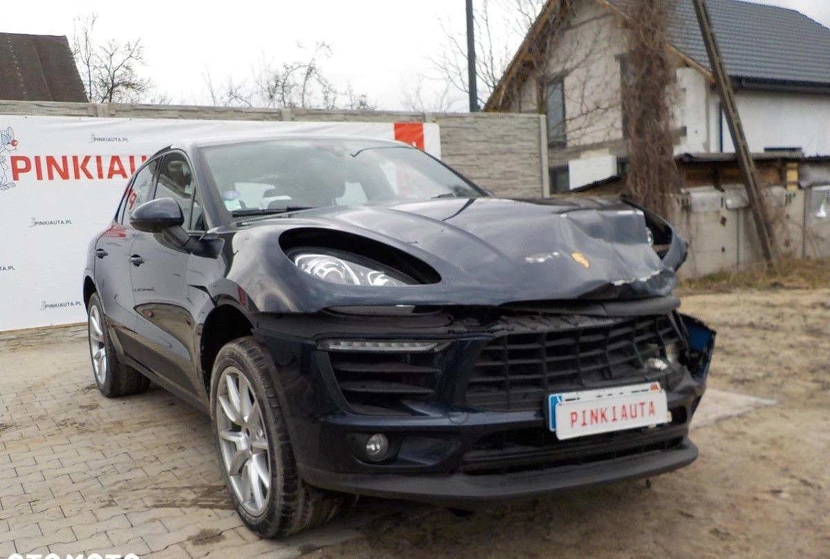 Porsche Macan cena 86900 przebieg: 104563, rok produkcji 2017 z Ożarów Mazowiecki małe 631